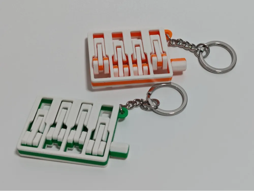 Articulated Engine Keychain ā Mini Mechanical Design